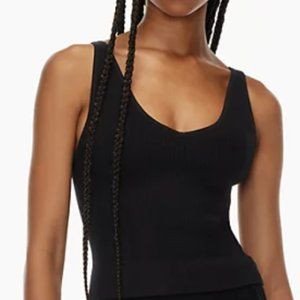Babaton Sculpt Knit Double V Tank in Black